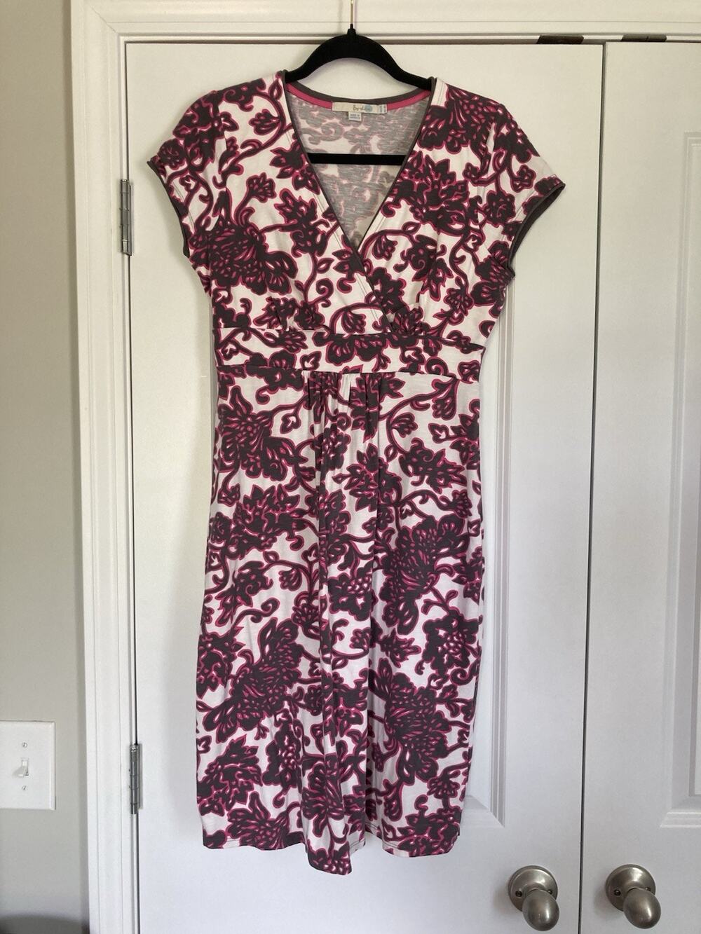 Boden Pink Gray Floral Surplice Faux Wrap Cotton Day Dress Size 8R Short Sleeve